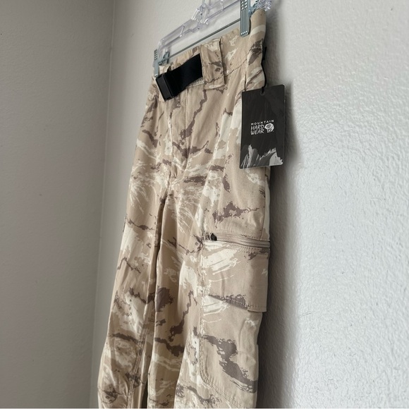 NEW Mountain Hardwear Cascade Pass Pant, Dunes Craig Camo,Women’s Size 4 Regular - Picture 9 of 14